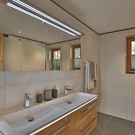 Alpboden アパート アウフファッハ